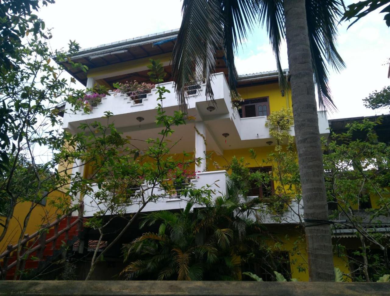 Yellowappartments Hikkaduwa Bagian luar foto