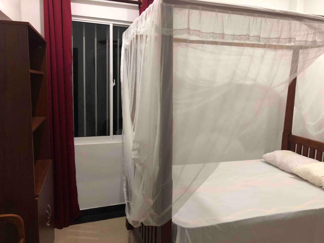 Yellowappartments Hikkaduwa Bagian luar foto